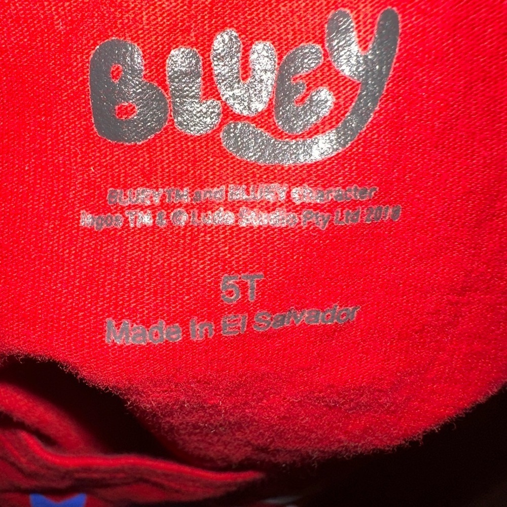 Red Bluey Kids T-Shirt - Picture 3 of 3